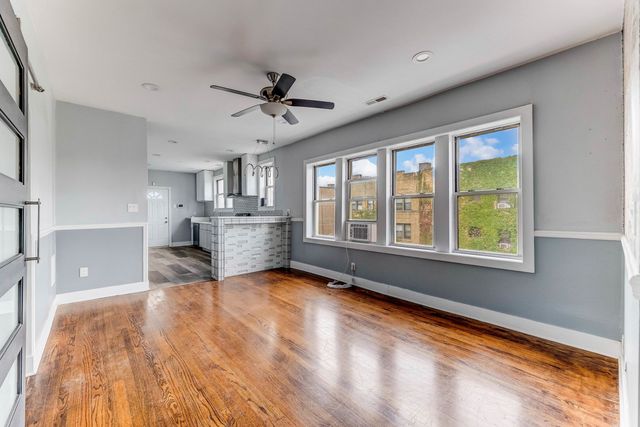 7759 S Constance Avenue, Chicago, IL 60649