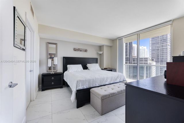 500 Brickell Ave 1400, Miami, FL 33131