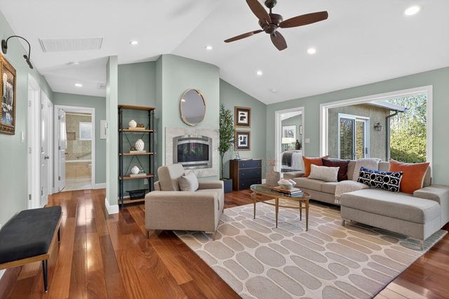 1625 Endriss Dr, Martinez, CA 94553