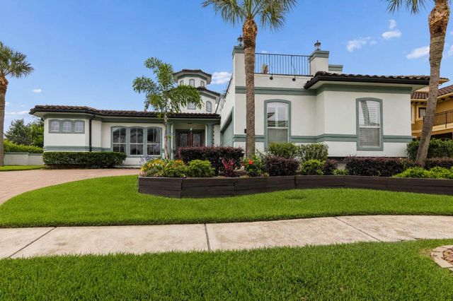 537 Villa Drive, Seabrook, TX 77586