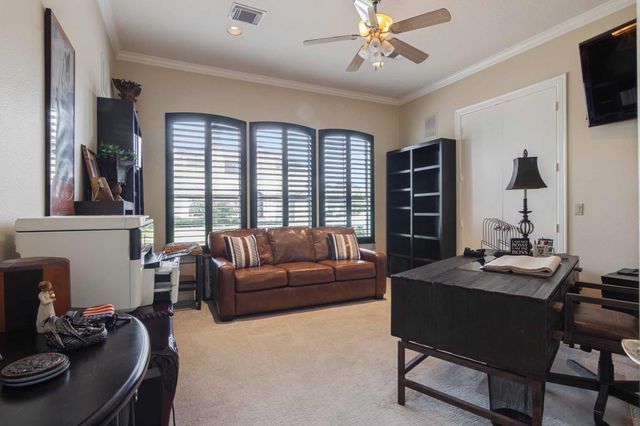 537 Villa Drive, Seabrook, TX 77586