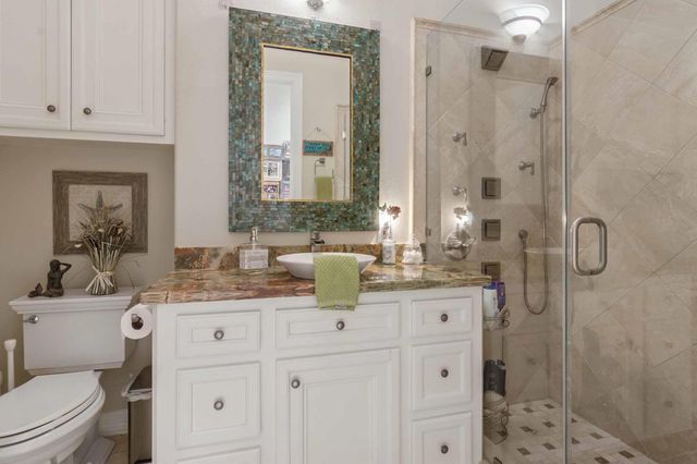 537 Villa Drive, Seabrook, TX 77586