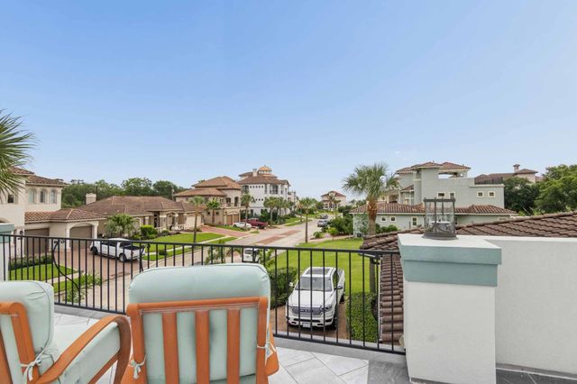 537 Villa Drive, Seabrook, TX 77586