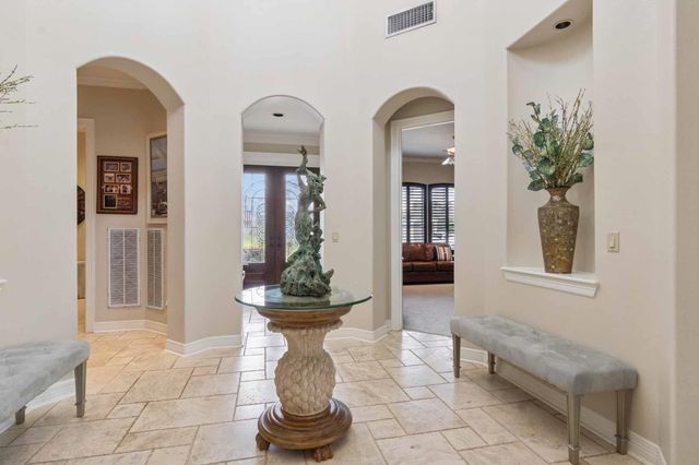 537 Villa Drive, Seabrook, TX 77586