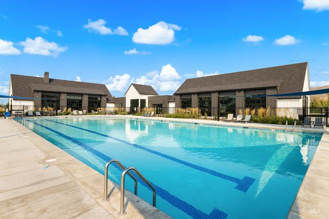 7997 W Suttle Lake Drive, Boise, ID 83714