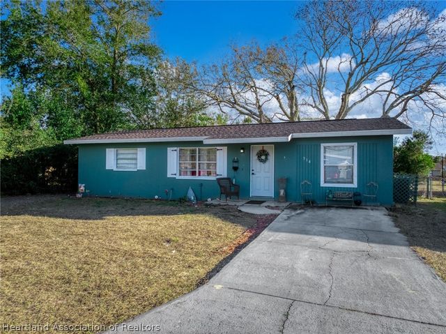 314 Rail Avenue, Sebring, FL 33870