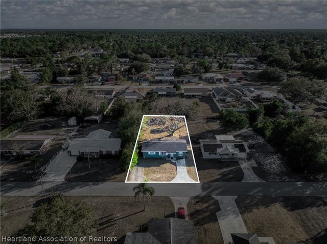 314 Rail Avenue, Sebring, FL 33870