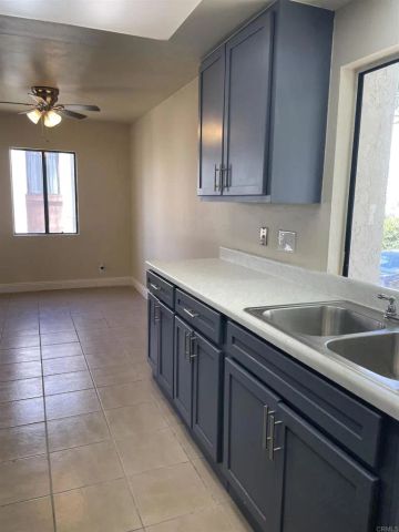 1925 Via Las Palmas 44A, National City, CA 91950