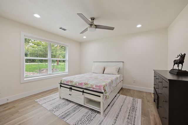 114 Ricky Road, Gun Barrel City, TX 75156