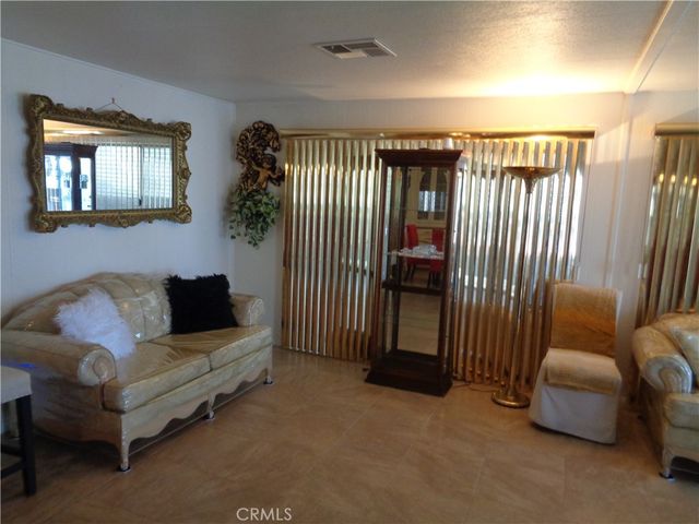 16123 Pioneer Boulevard 7, Norwalk, CA 90650