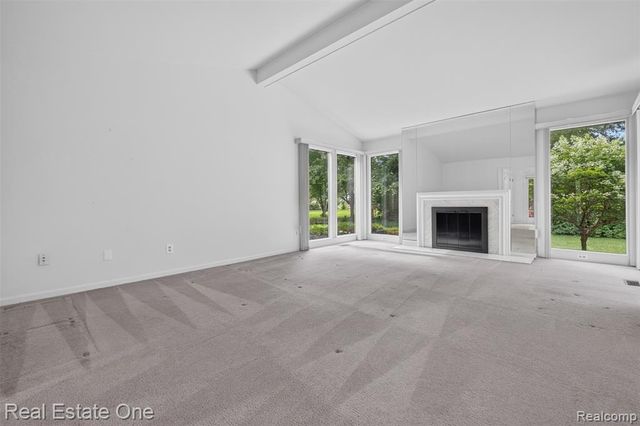 3400 Wedgewood Drive, Rochester Hills, MI 48306