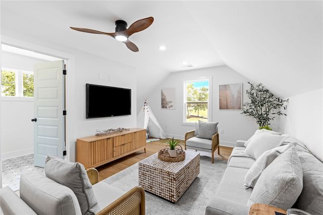 507 Lariat Loop, Seneca, SC 29672