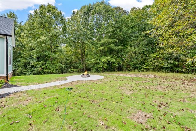 507 Lariat Loop, Seneca, SC 29672