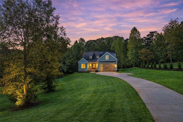 507 Lariat Loop, Seneca, SC 29672