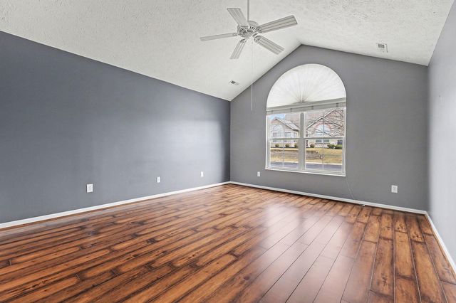 9201 Royal Oak Lane, Union, KY 41091