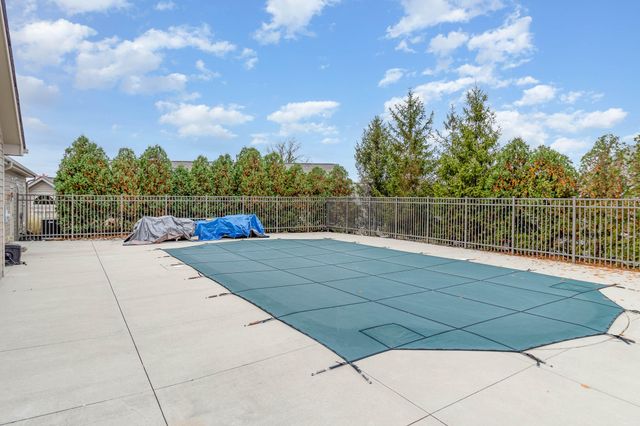 9201 Royal Oak Lane, Union, KY 41091