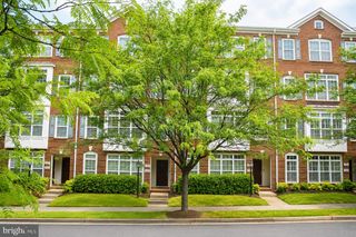 19283 WINMEADE DR, Leesburg, VA 20176