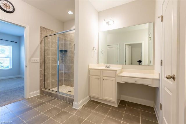 1678 Coopers Hawk Drive, Kernersville, NC 27284