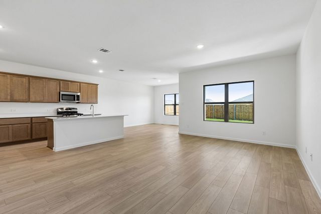 2513 Canadian Way, Crandall, TX 75114