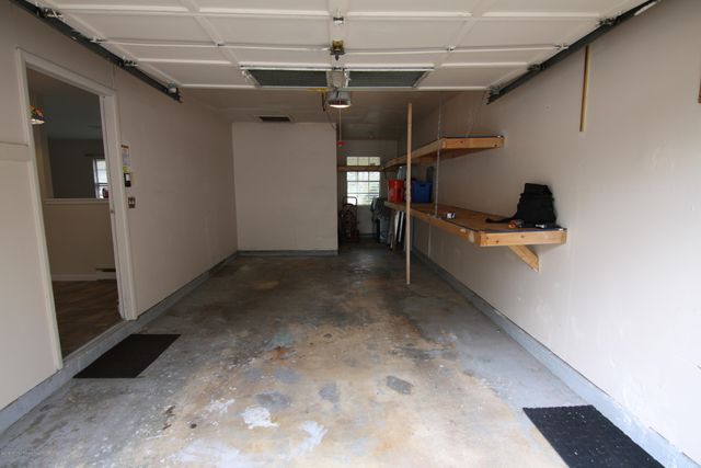 463D Portsmouth Drive 1004, Lakewood, NJ 08701