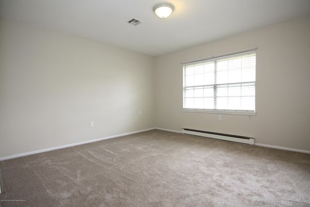 463D Portsmouth Drive 1004, Lakewood, NJ 08701