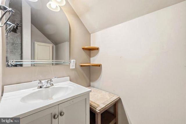 514 LIBERTY BLVD, Locust Grove, VA 22508