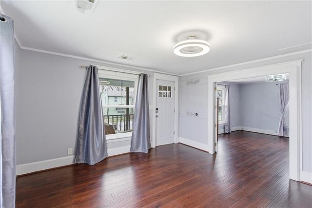 202 NW Yennie Street, Grain Valley, MO 64029