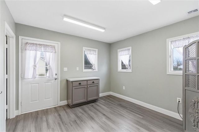 202 NW Yennie Street, Grain Valley, MO 64029