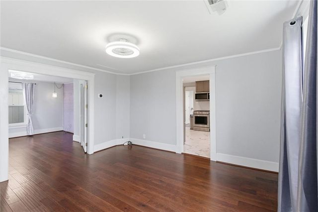 202 NW Yennie Street, Grain Valley, MO 64029