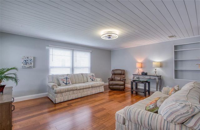 407 DOLPHIN DRIVE S, Oldsmar, FL 34677