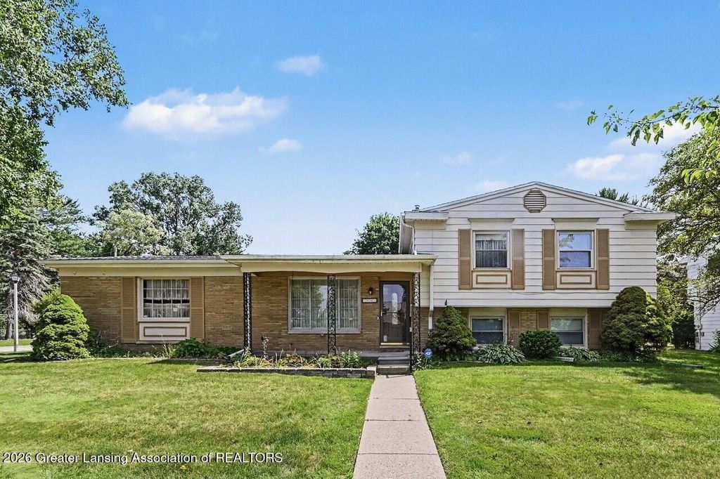 1003 Blanchette Drive, East Lansing, MI 48823