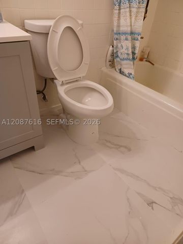 1310 NW 52nd St, Miami, FL 33142