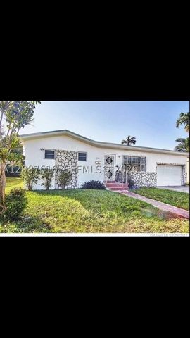 1310 NW 52nd St, Miami, FL 33142