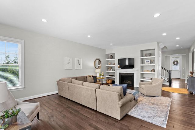 41953 PADDOCK GATE PL, Ashburn, VA 20148