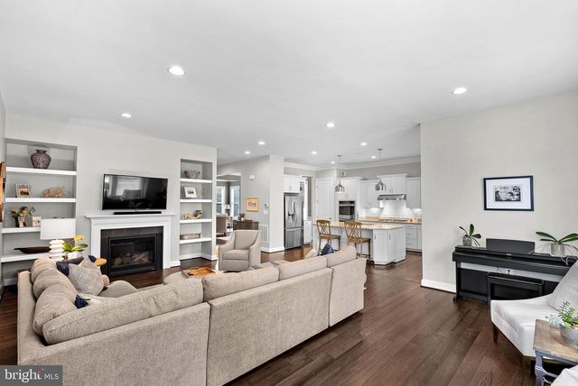 41953 PADDOCK GATE PL, Ashburn, VA 20148