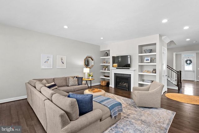 41953 PADDOCK GATE PL, Ashburn, VA 20148