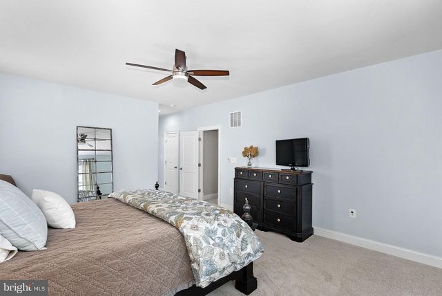 41953 PADDOCK GATE PL, Ashburn, VA 20148
