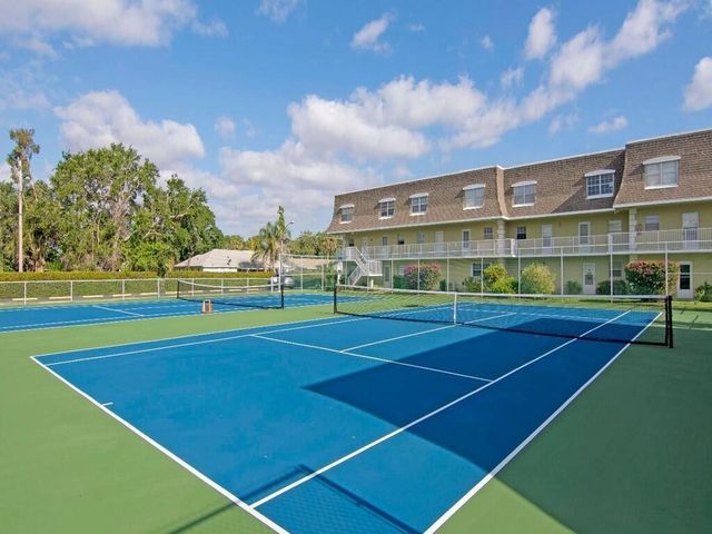 1901 Indian River Boulevard 104C, Vero Beach, FL 32960