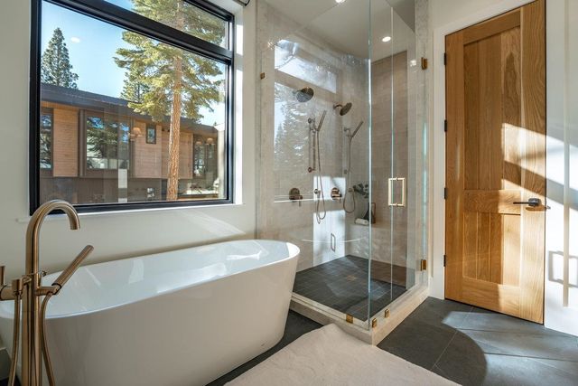 9308 Nine Bark Road, Truckee, CA 96161