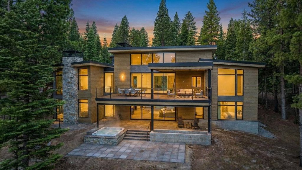 9308 Nine Bark Road, Truckee, CA 96161