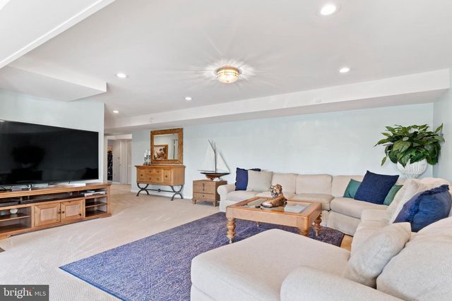 3428 LISBURN RD, Mechanicsburg, PA 17055