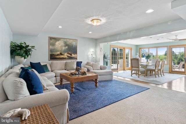 3428 LISBURN RD, Mechanicsburg, PA 17055