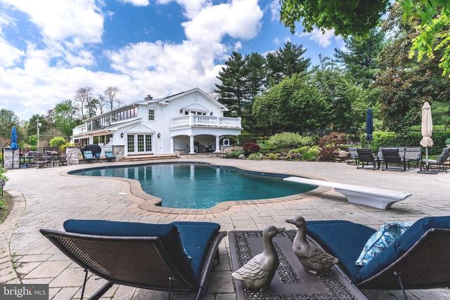 3428 LISBURN RD, Mechanicsburg, PA 17055