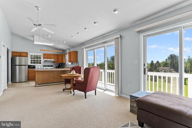 3428 LISBURN RD, Mechanicsburg, PA 17055