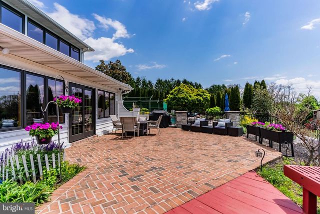 3428 LISBURN RD, Mechanicsburg, PA 17055