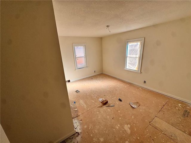 3649 S Park Avenue, Independence, MO 64052