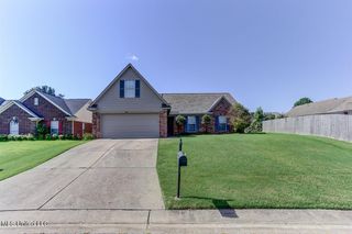 1643 E Madison Cove, Southaven, MS 38671