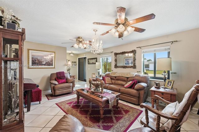 11435 NW 41st St, Sunrise, FL 33323