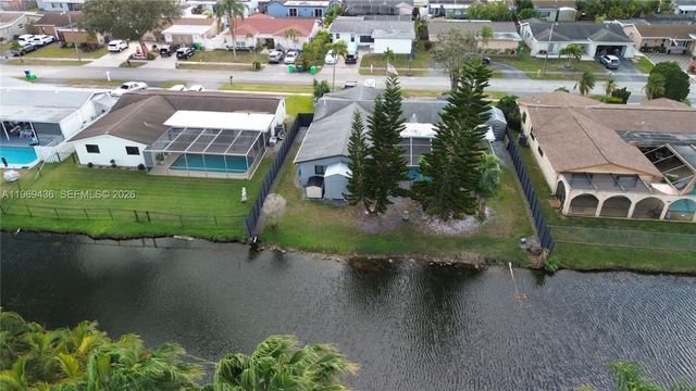 11435 NW 41st St, Sunrise, FL 33323