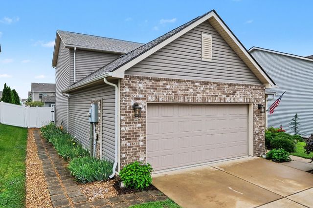 2925 Hen Brook Dr, Columbia, TN 38401